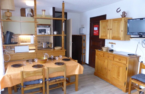 Les Contamines-Montjoie Apartment | 3-room apartment with pool and parking in Les Contamines-Montjoie