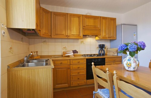 Cannero Riviera House | 3-room rustico with spacious outdoor area in an absolutely quiet & sunny location