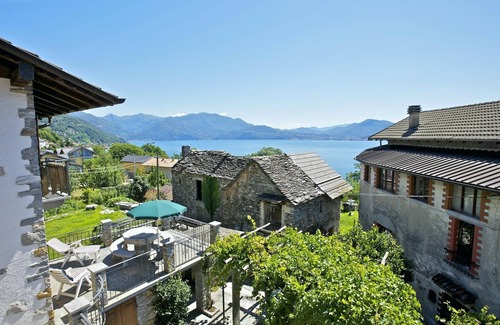 Cannero Riviera House | 3-room rustico with spacious outdoor area in an absolutely quiet & sunny location