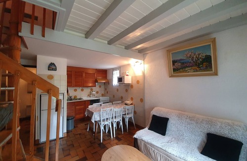 Monetier-les-Bains Apartment | 3 ROOMS 55 M² T2 CM SOUTH FACING FOR 6 PEOPLE