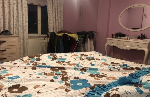 Kucukcekmece Apartment | 3 Rooms Cozy Flat in family apartment