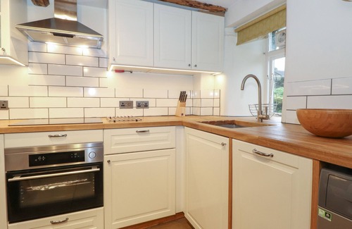 Sedbergh Cottage | 3 SETTLEBECK COTTAGES, pet friendly in Sedbergh