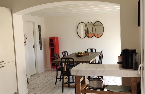 Marseillan House | 3-star villa, sleeps 8, pool near pond and beach, new on site