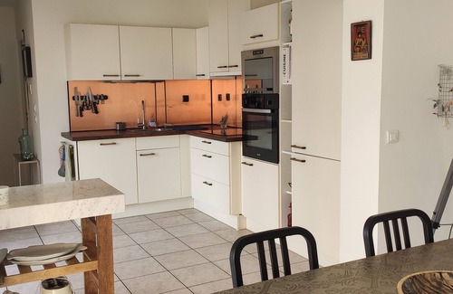 Marseillan House | 3-star villa, sleeps 8, pool near pond and beach, new on site