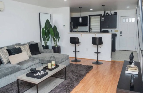Upper South Providence House | 3-Story Townhouse luxury retreat