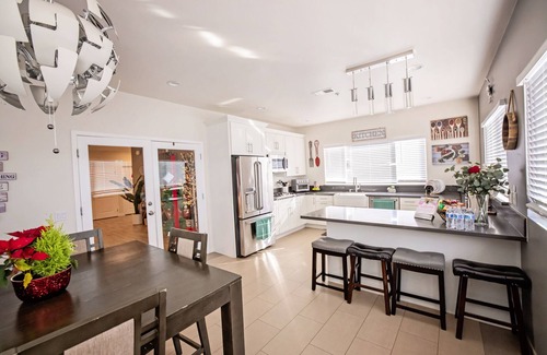 Southwest Anaheim Apartment | #3.Upstairs Disneyland8minutes*Anaheim Convent*littleSaigon*Beaches