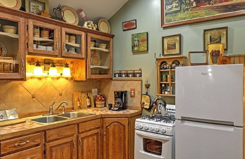 Lake Erie Beach Cottage | #3-v Angola Rental "The Cottage" nHappy Summer 2024