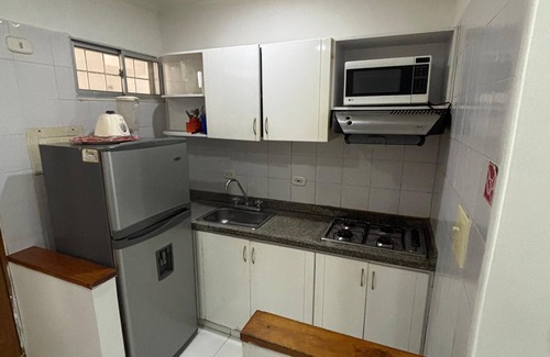 El Rodadero Apartment | 30 meters from the Rodadero beach, studio apartment ideal for 4 people.