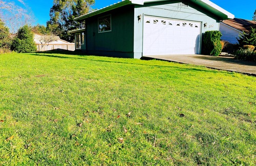 North Bend House | 30% OFF Monthly Stay Convenient Location