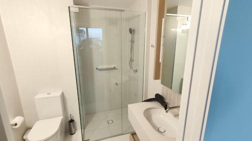 Brisbane Central Business District Apartment | 30 Queens Wharf 1 BR Apartment - Brisbane
