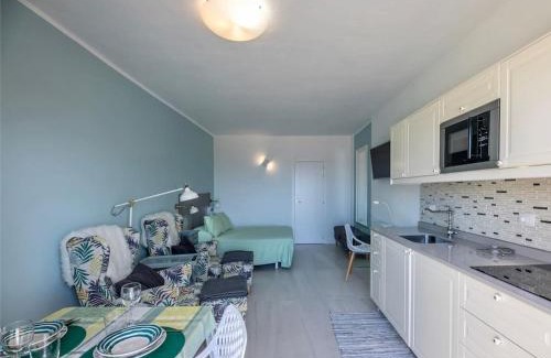 Solana del Matorral Apartment | 300 m beach, ocean view, refined, Wi-Fi, fiber