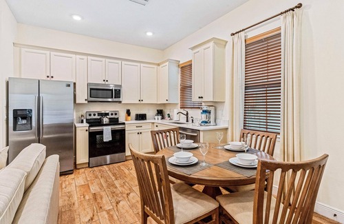 West Kissimmee Cottage | 3000 Latitude Lane