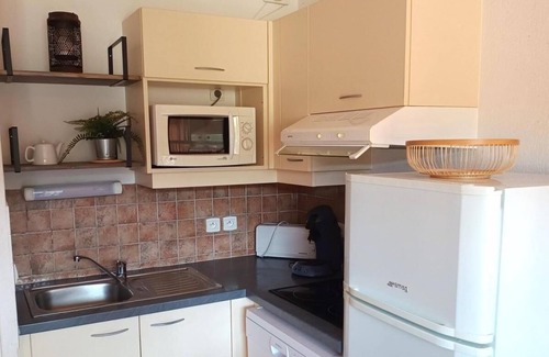 Saint-Etienne-en-Devoluy Apartment | 300m from ski slopes, 3rd floor, fitness, swimming pool, sauna, balcony, parking, tv, ski locker