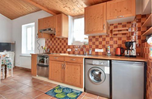 L'Epine Apartment | 300m plage - Petite maison avec jardin pour 3