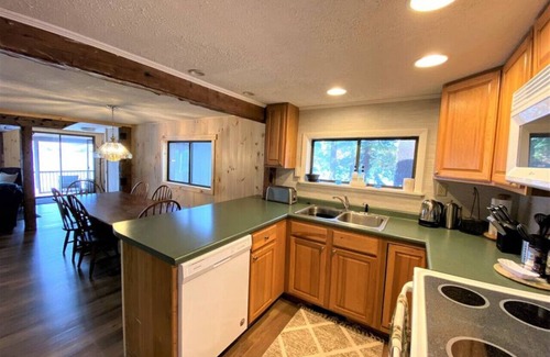 Sutton House | #301 - Serenity Shores on Blaisdell Lake