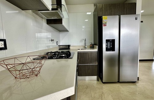El Castillo Apartment | 302 Poblado! Modern & Spacious Apartment Nice View
