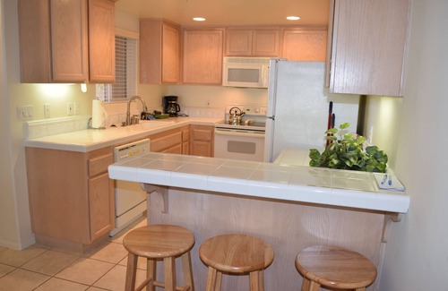 Downtown Condo | 303 Casa Bella: 2 BR, 2 BA Condominium in Pismo Beach, Sleeps 6