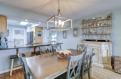 Hilton Head Condo | 303 Shorewood - Amazing Panoramic oceanfront view at Pelican's Perch!