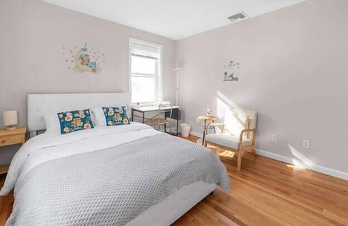 Piety Corner House | #303 Waltham Shared House by Zen Living