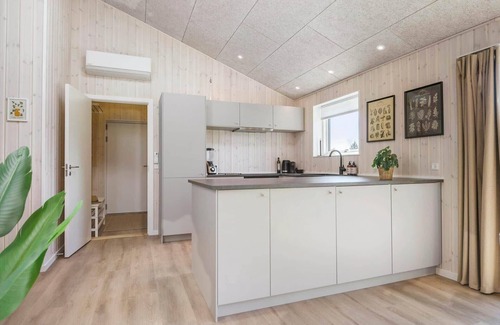 Saksild Strand House | 30333 Odder - Violvej 6