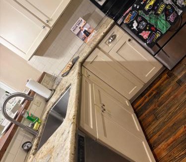 French Quarter Apartment | 305 Decatur st