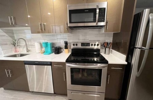 Center City Apartment | 306 Deluxe King suite in the center city