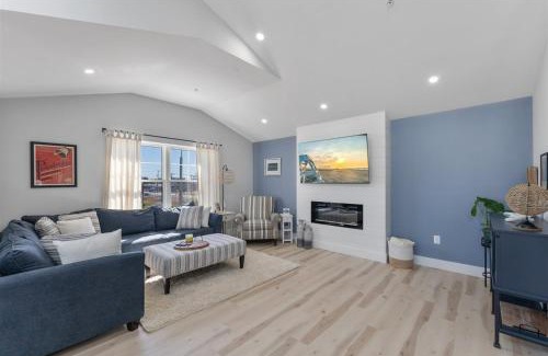 Wildwood Apartment | 306 W Youngs Ave, Unit F