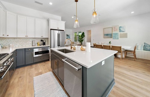 San Juan House | 30A - Walk to Beach - Pool - Golf Cart - Bikes