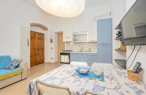San Terenzo Apartment | 311 - Casa Claudia a San Terenzo, 10 Minuti a piedi dalla Spiaggia