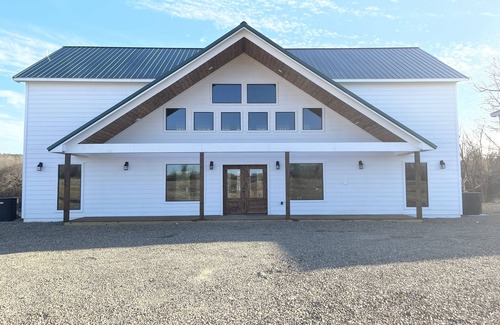Golden Cabin | 312 stone river addition