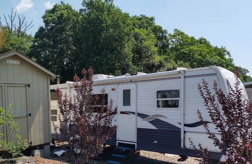 Ronda House | 32 foot trailer camper