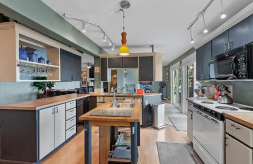 Coeur d'Alene House | 3231 E Buddy Court