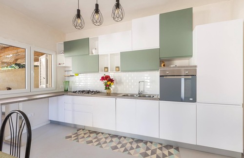 Avetrana House | 3233 Villa Lucechiara by BarbarHouse