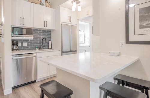 Delavan Lake Condo | 325 - Two Bedroom Condo Suite w/Water Views from Balcony