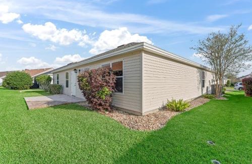 Glenbrook House | 3270 Z2A VILLAGE OF GLENBROOK by REMAX Premier