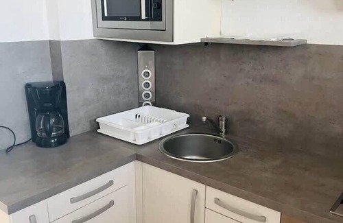 Roscoff Apartment | 32m2 apartment near thalassotherapy center and beach