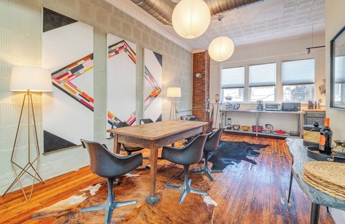 Downtown Asheville Apartment | 33 Carolina Lan: High Design Loft on Historic Downtown Alley + Free Parking