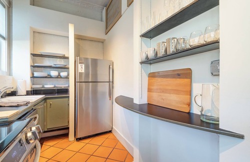 Downtown Asheville Apartment | 33 Carolina Lan: High Design Loft on Historic Downtown Alley + Free Parking