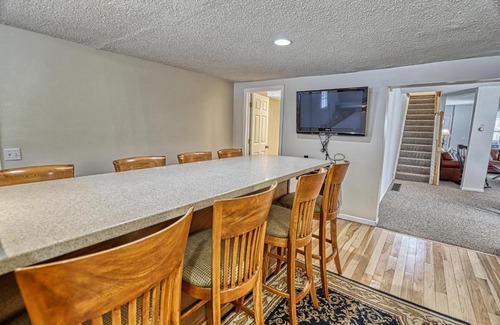 Ellicottville House | 33 West Washington Street