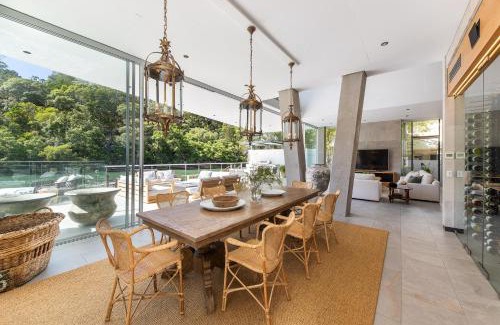 Noosa Heads House | 33 Witta Circle, Noosa Heads