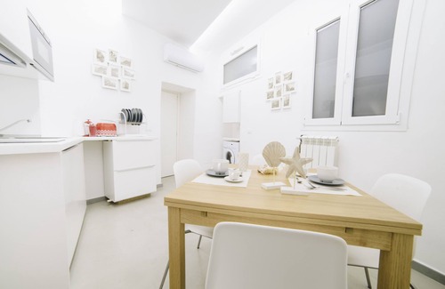 Manarola Apartment | 330 Holiday Apartments Manarola - Red