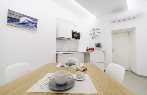 Manarola Apartment | 330 Holiday Apartments Manarola - Red