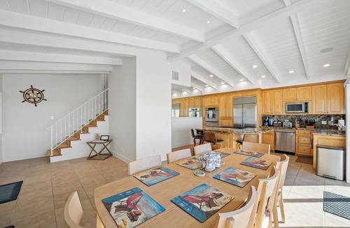 Hollywood House | 3321O Double Decker Dream House