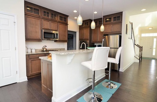 Long Neck House | 33291 Marina Bay - NEW PENINSULA TOWNHOUSE!