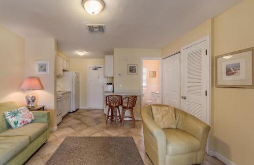 Madeira Beach House | 335 Surf Song Resort
