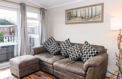 Tunstall House | 34 STAG LODGE, family friendly, character holiday cottage in Richmond