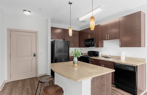 Five Points South Apartment | 347 Homey 2BR Apt w/Free Parking + POOL + GYM Access!