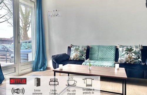 Mons-en-Baroeul Apartment | 34B - JUNGLE APPART avec jardinet et parking