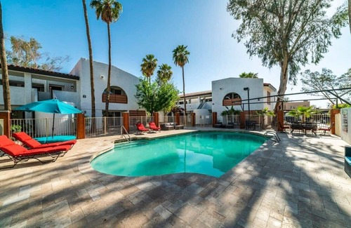 Casa Grande Condo | 34B- Modern studio condo heated pool and dog park