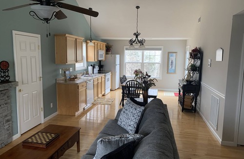 Taylorsville Cottage | 35-Lake and Bourbon Trail Getaway